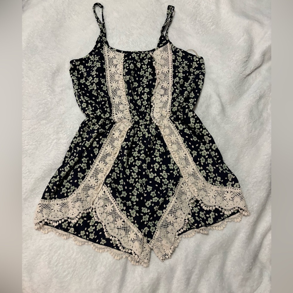 Flower Romper! - Picture 2 of 3